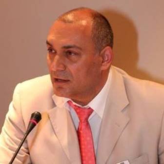 Θεοχάρης Τσόχας